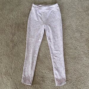 Gym shark flyer texture leggings